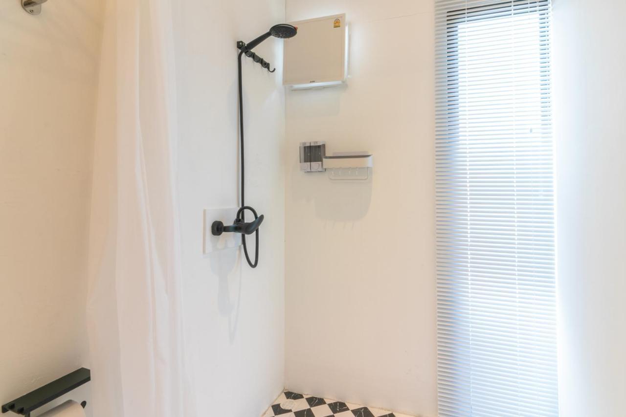Uhu Bangkok Hotel Ngoại thất bức ảnh