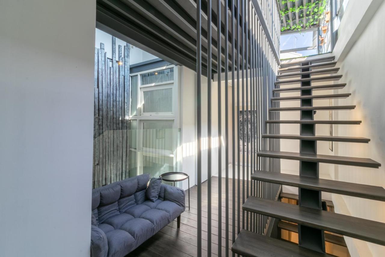 Uhu Bangkok Hotel Ngoại thất bức ảnh