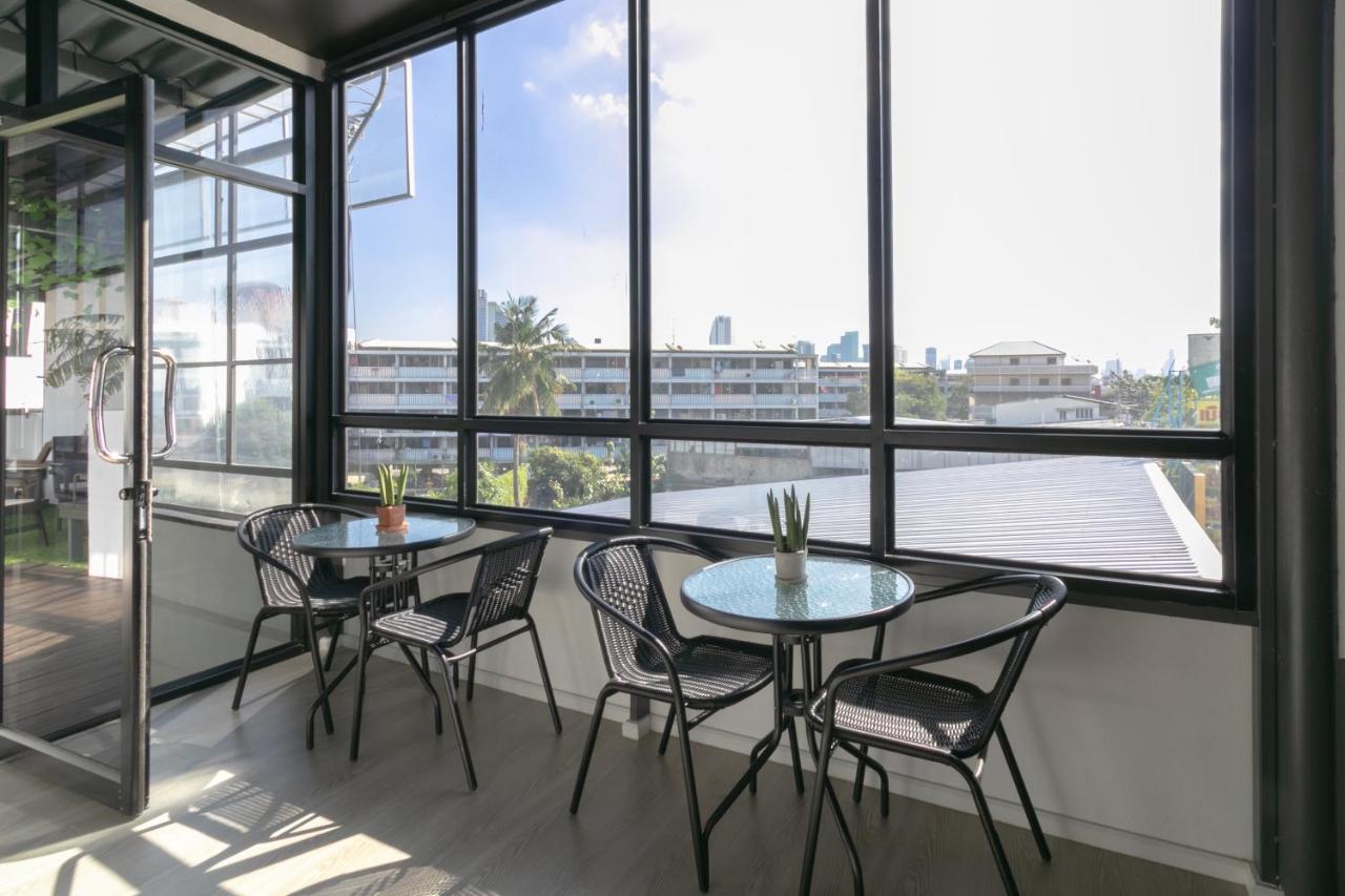 Uhu Bangkok Hotel Ngoại thất bức ảnh