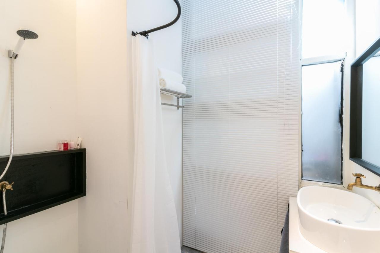Uhu Bangkok Hotel Ngoại thất bức ảnh