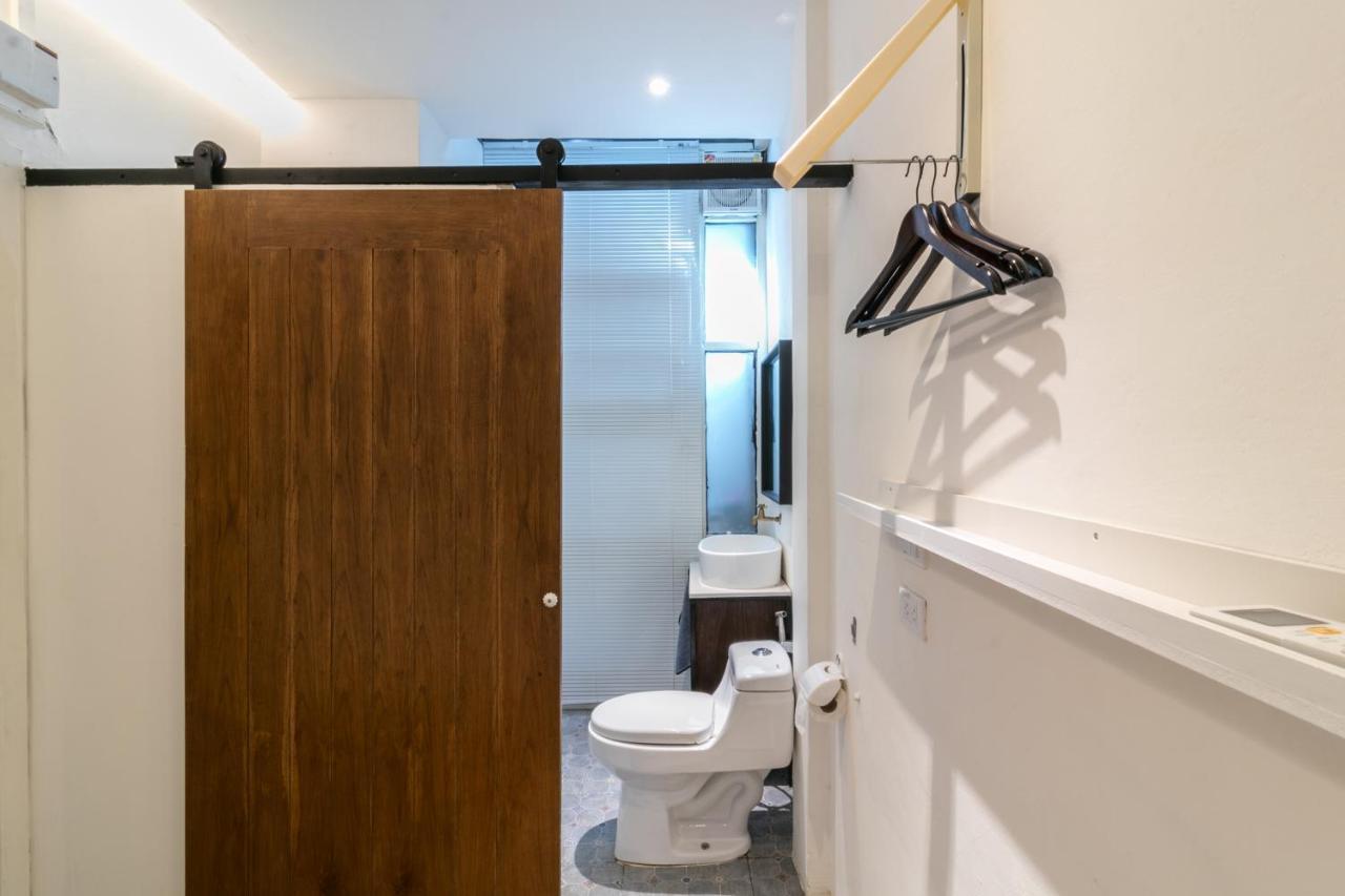 Uhu Bangkok Hotel Ngoại thất bức ảnh